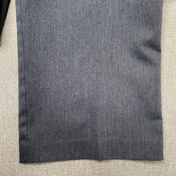 Dockers D2 Khaki Pants Men 34 x 30 Straight Fit Gray Flat Front Office Business - Picture 10 of 16